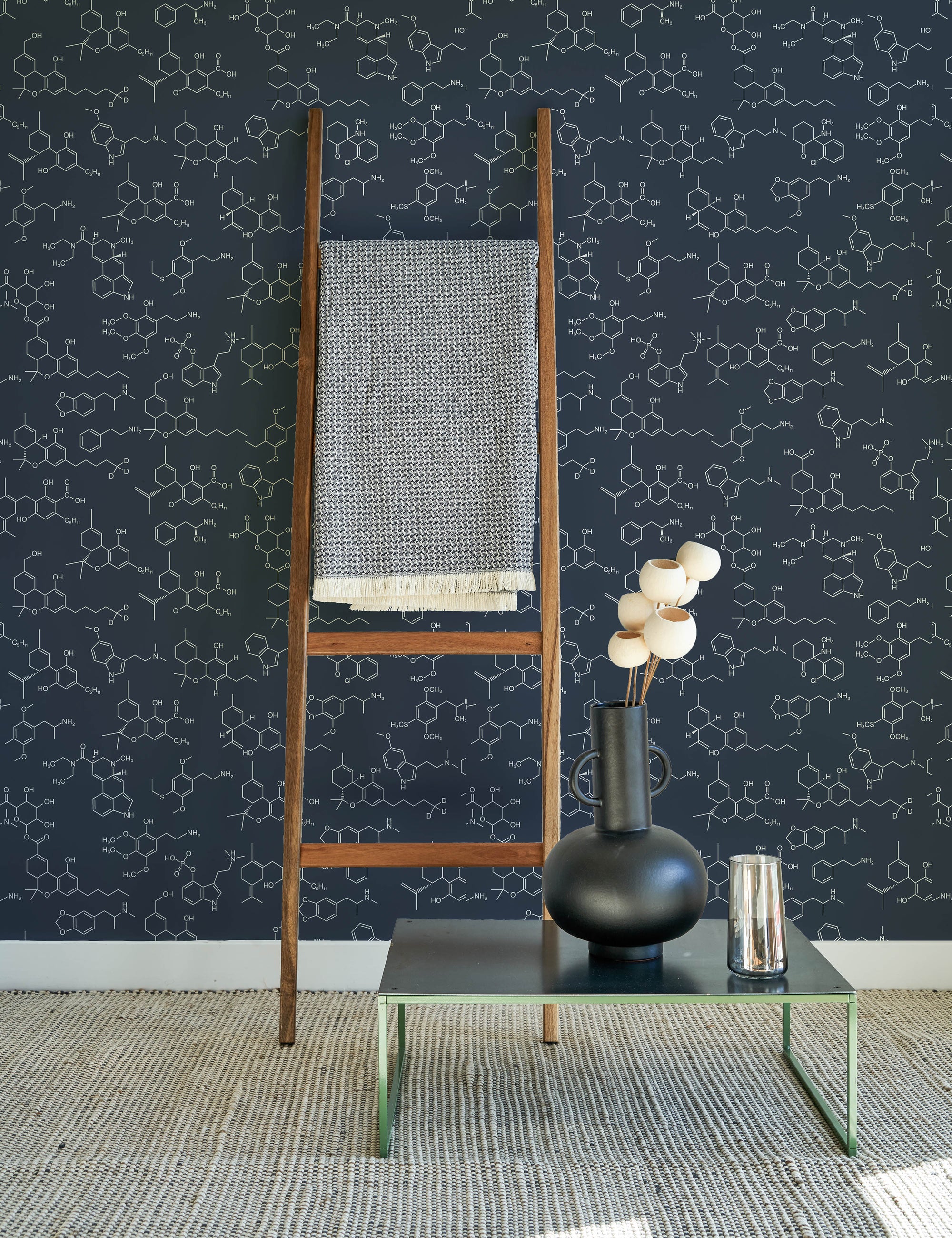 Magic Molecules Space